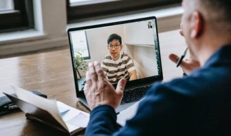 Freelance là gì? Nghề dạy kèm trực tuyến