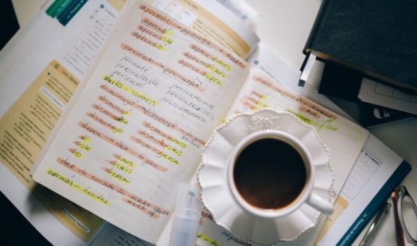Freelance là gì? Dịch thuật