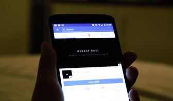Tăng điểm chạm khách hàng nhờ dịch vụ review sản phẩm