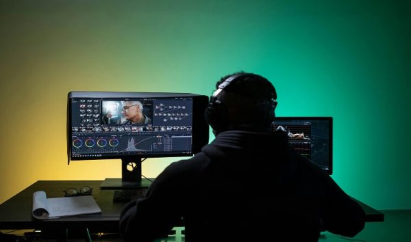 Công việc freelancer là gì? Nhu cầu thuê editor ngày càng gia tăng